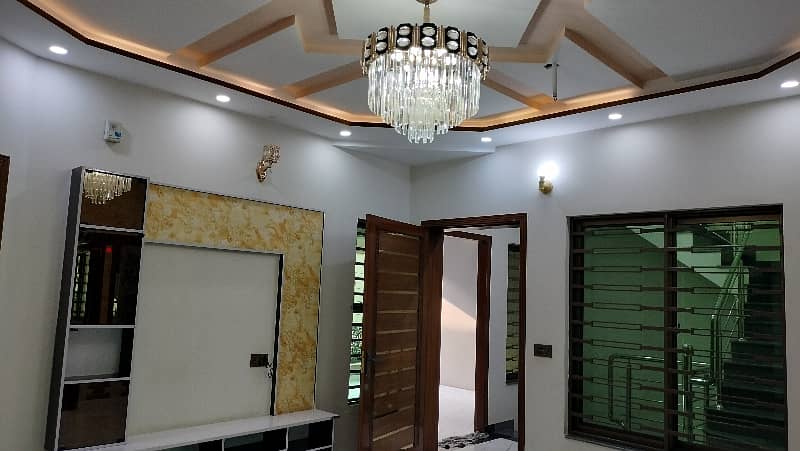 6 Marla Brand New House Available For Sale Sabzazar P Block Hot Location 9