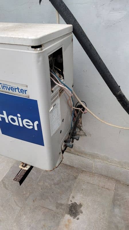 1 Ton DC INVERTER HAIER 1