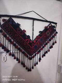 Unique traditional wall hanging!! 0