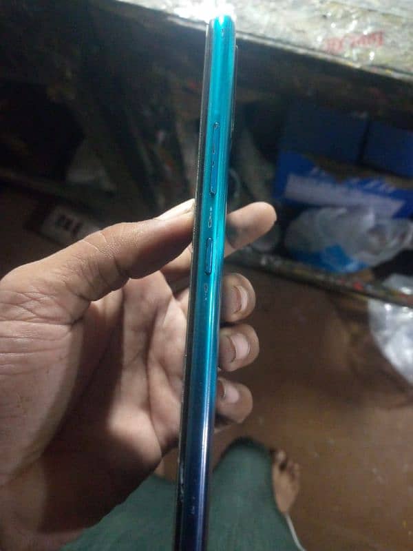 infinix hot 10 6 128 3