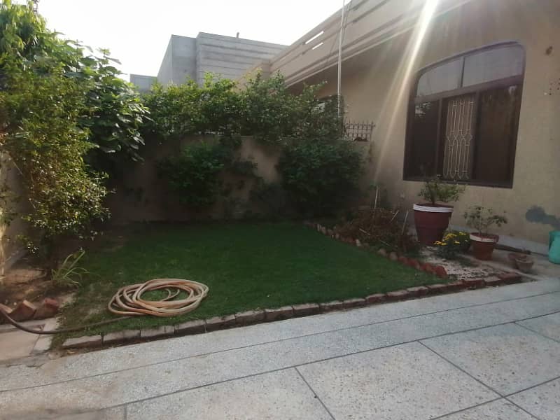 DHA 1 Kanal Beautiful Lower Portion For Rent In Phase 2 Block R 26