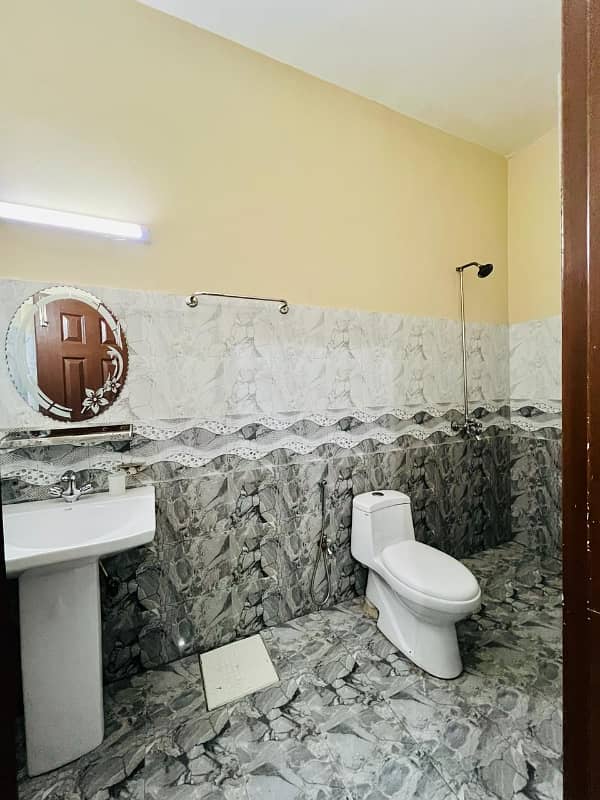 Double Bed Flat Available for Rent in Citi Housing Gujranwala 11