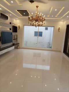 1 Kanal House for Rent in Reasonable Price 0