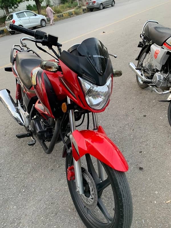 Honda Cb 150f in new condition 2018 Model 1