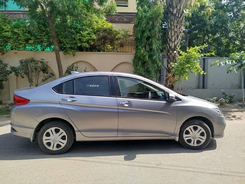 Honda City Aspire 2022 3