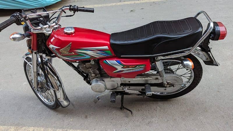 Honda CG125 total geniun original 0