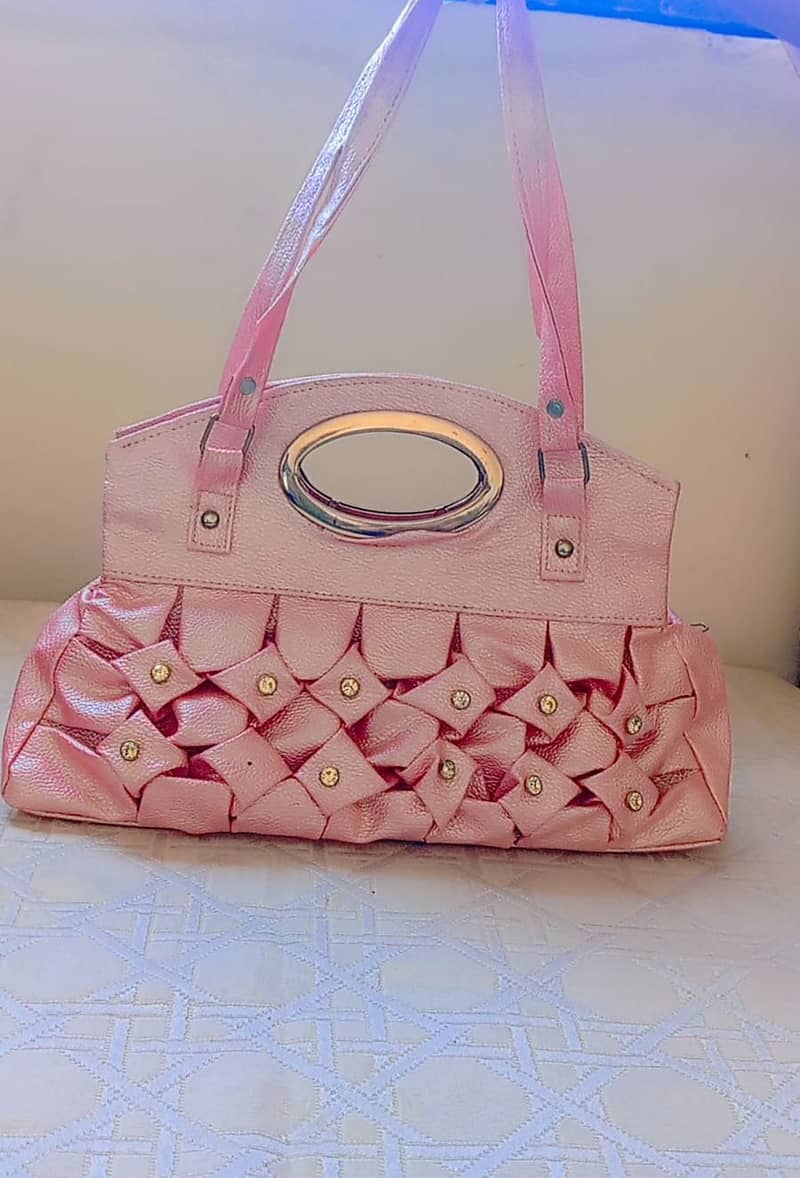 HANDBAG 1