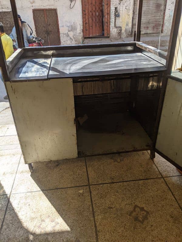 Fast Food Counter and Fries Fryer for Sale 3