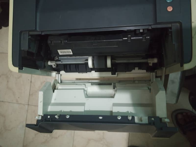 HP Laserjet 2015dn 2