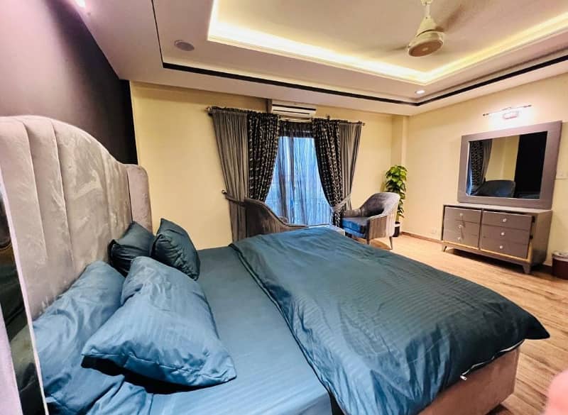 02 BED Furnished APPARTMENT AVAILBLE FOR RENT AT GULBERG GREEEN ISLAMABAD 10