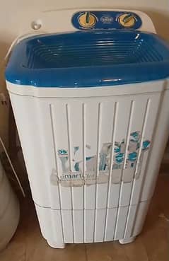 BOSS Full Size Washing Machine