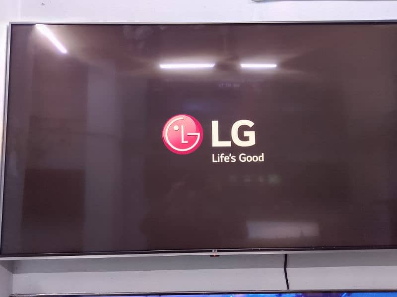 55 inch LG original led model UJ7500 1