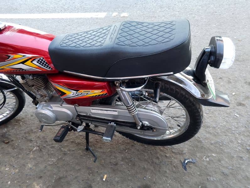 Honda 125 2017 Model 9