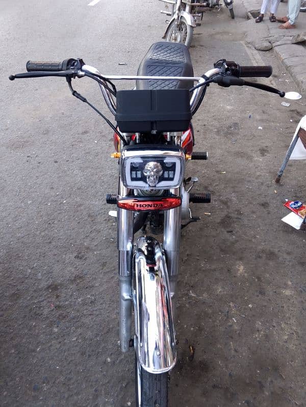 Honda 125 2017 Model 12