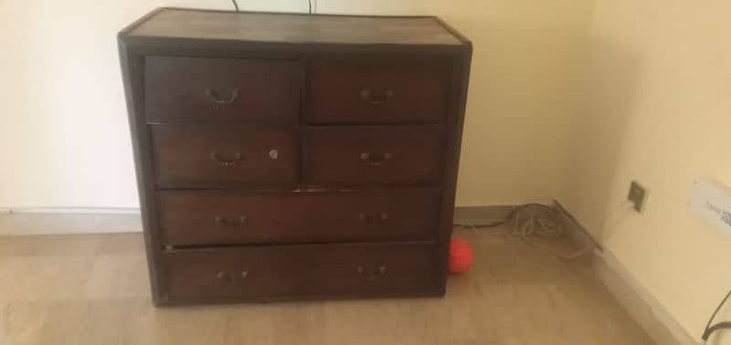 Chester drawer for sale 0