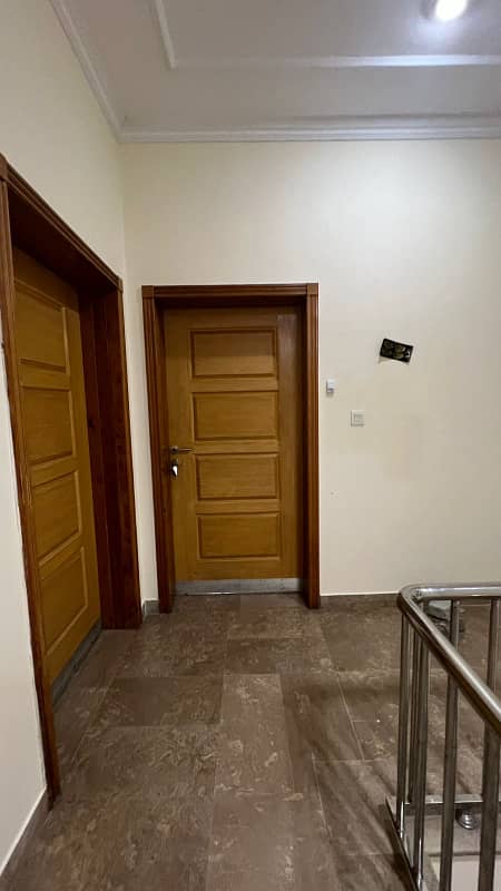 DHA LAHORE 1KANAL UPPER PORTION FOR RENT IN DHA PHASE 1 1