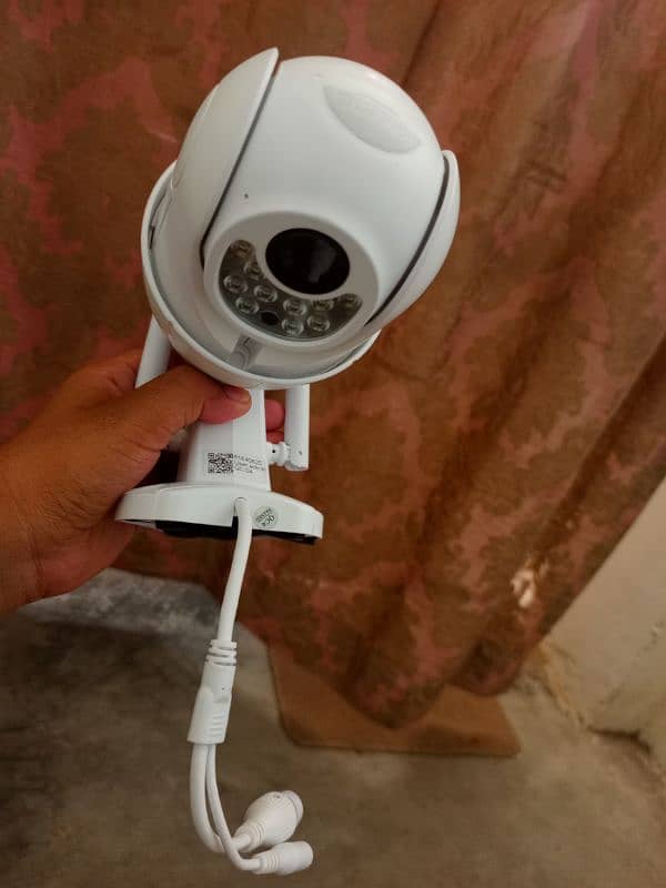 High tech cctv camera for sale urgent 4