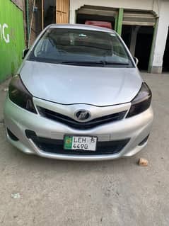 Toyota Vitz 2011