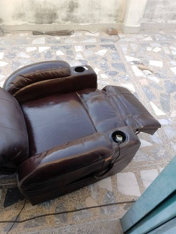 recliner Comfortable chair 11