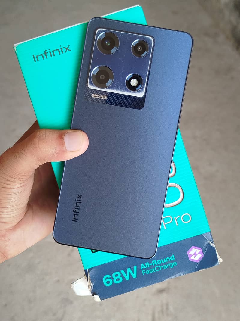 Infinix note30 8+256gb with all accessories 1