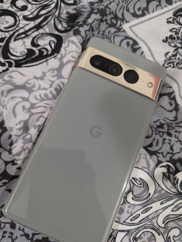 Google Pixel 7 Pro 6