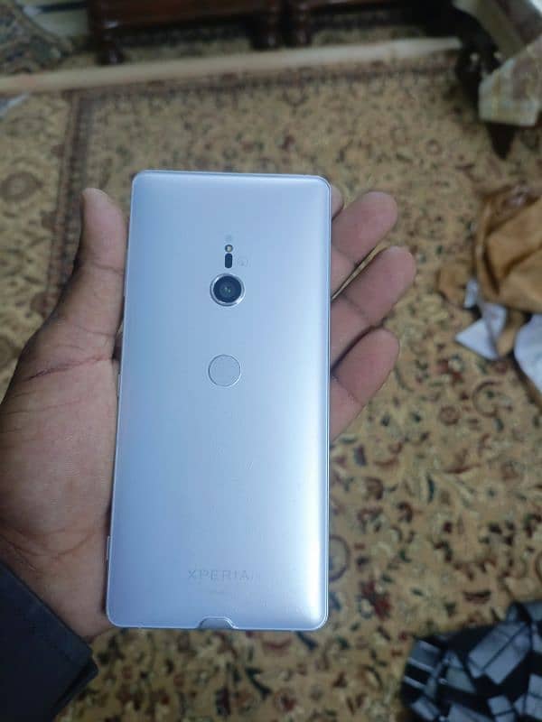 xperia xz3 4gb 64gb pta approved 0