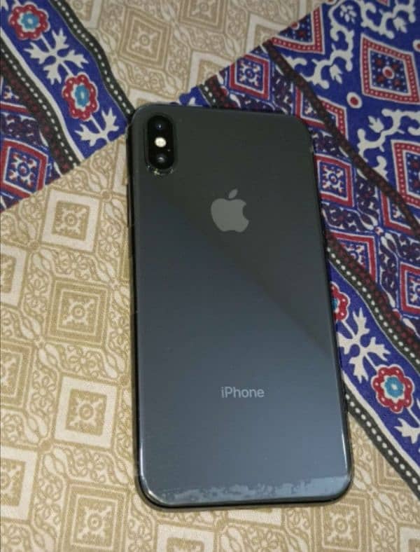 iPhone X 1