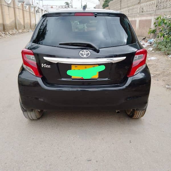 Toyota Vitz 2015 1