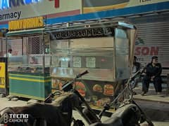 burger fast food Lahore katakat chicken shawarma style counter