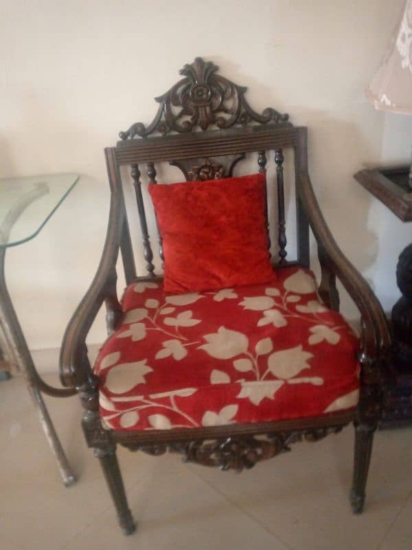 Pair of wooden drawing room chairs 1