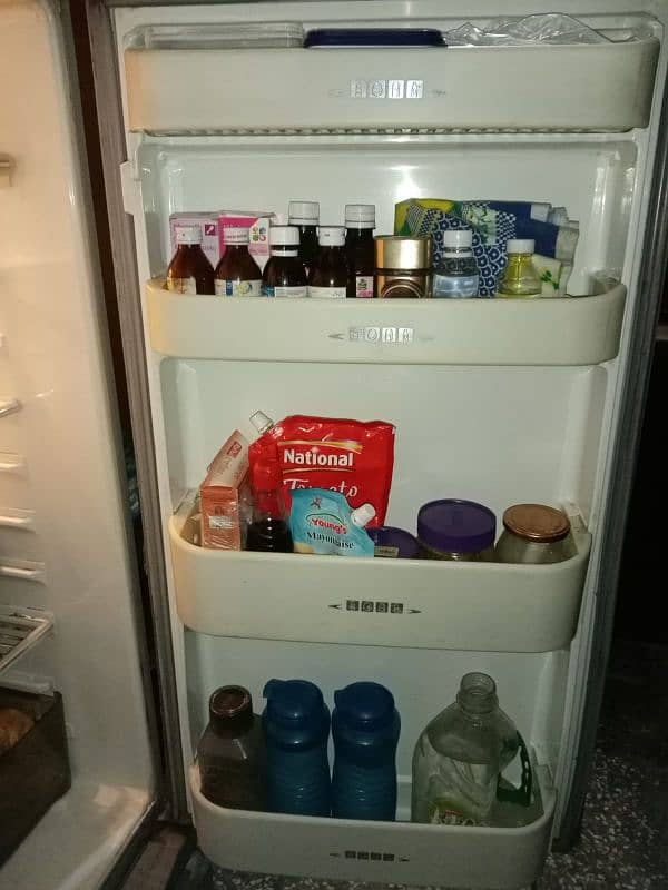 refrigerator 4