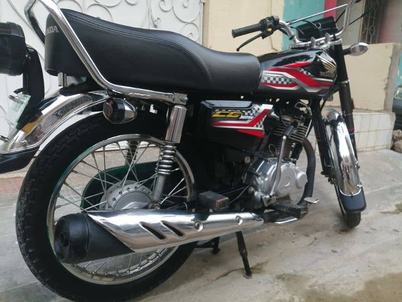 honda 125 2024 karachi 5