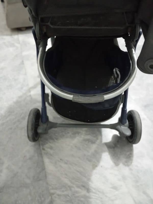 chicco pram 7