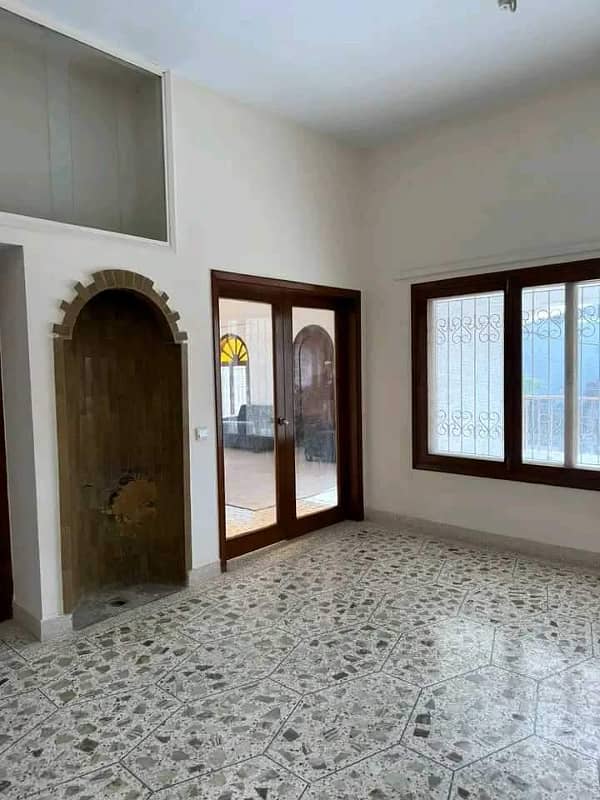 House Available For Sale In DHA Phase 1 Karachi 10