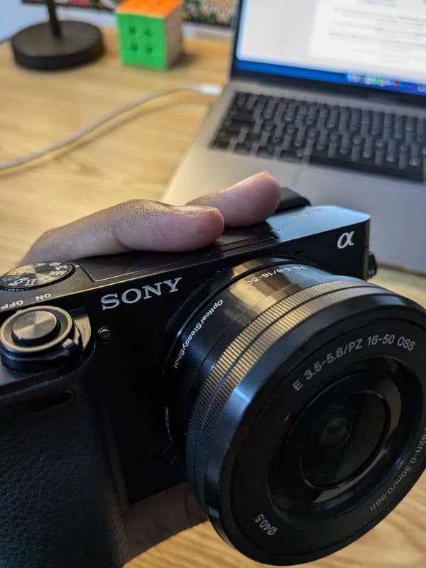 Sony alpha a6000 4