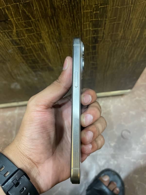 iphone 15 pro max hk model 1