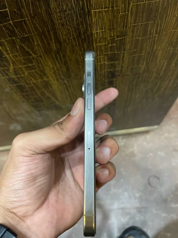 iphone 15 pro max hk model 3