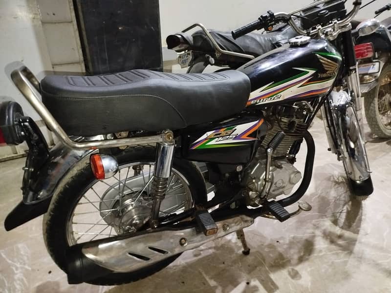 Honda CG 125 2016 17