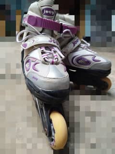 Inline branded skates adjustable size