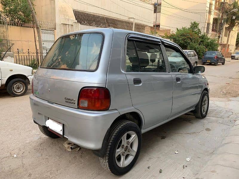 Daihatsu Cuore 2008 3