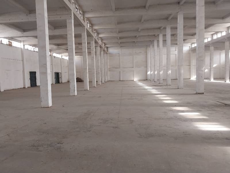 Warehouse Available For Rent In Korangi Industrial Area 16