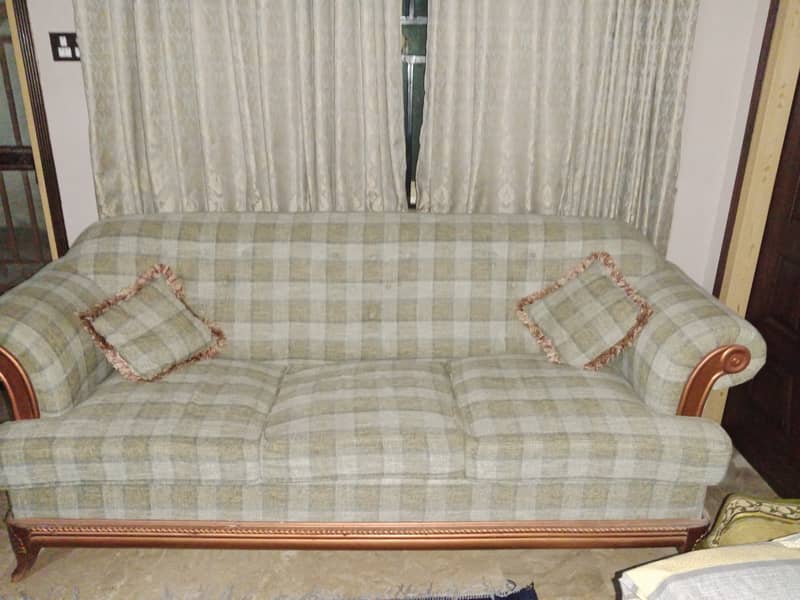 3 seater sofa 1