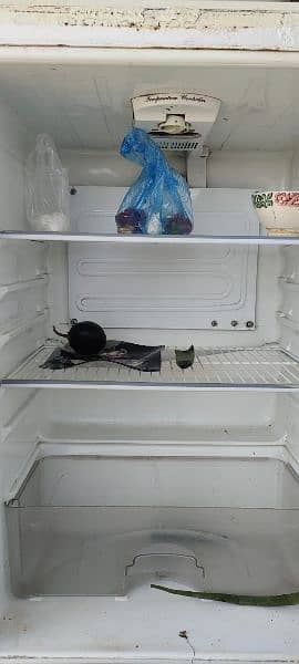 fridge for urgent sale 2