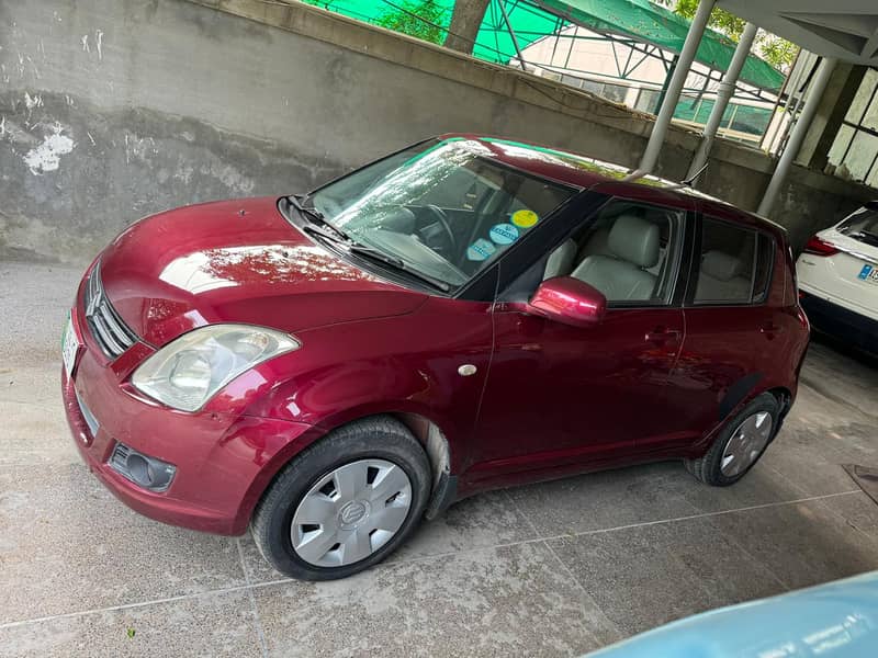 Suzuki Swift 2010 DLX ORIGINAL PAINT 9