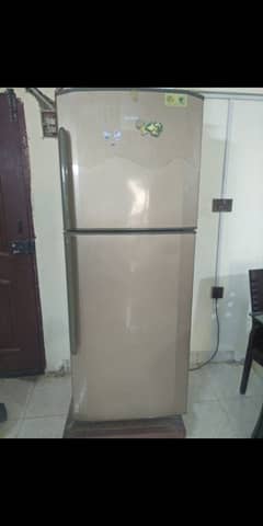 assalamualaikum full size fridge hai Haier company ka