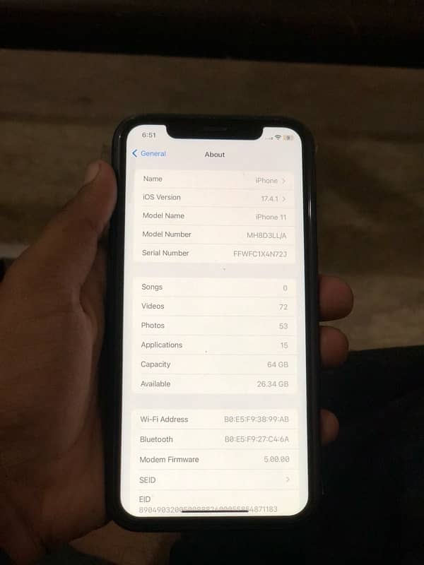 iphone 11 jv 64gb sath charger hai 79 battery health hai 5