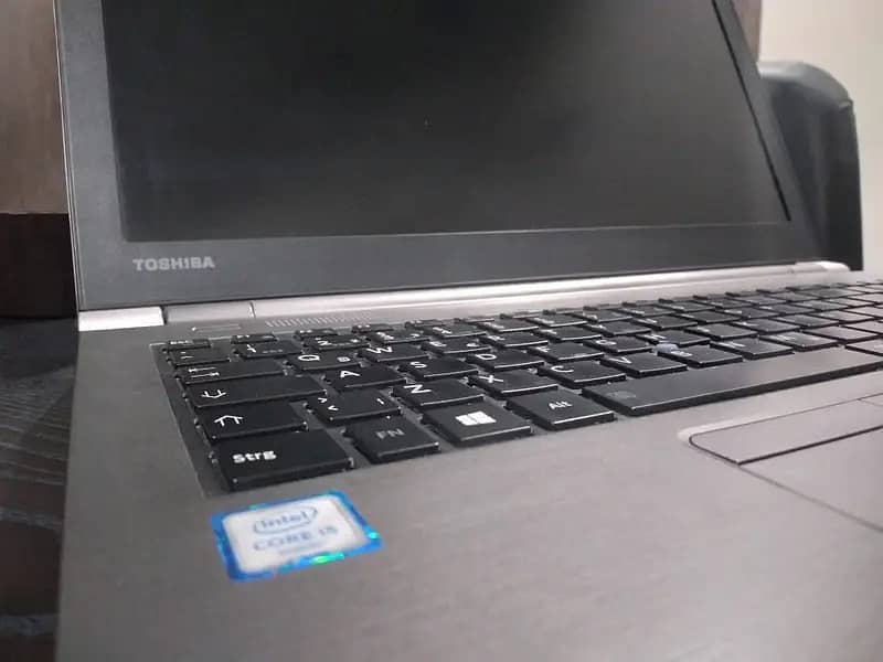 Toshiba Core i5 6th Gen Laptop - Touchscreen, 8GB RAM, 256GB SSD 0