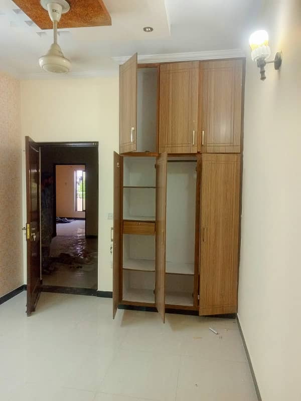 5 Marla beautiful lower portion for rent at the prime location of Johar town 3