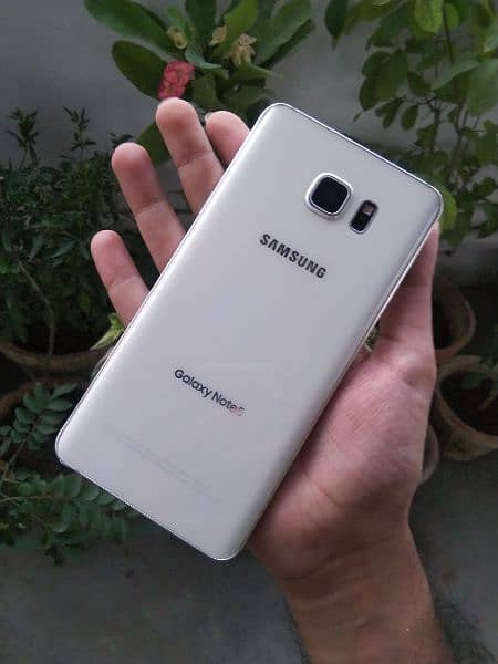 Samsung Galaxy Note 5 ( Read Add Carefully) 6