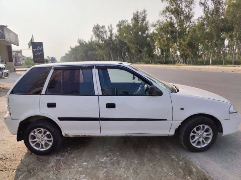 Suzuki Cultus VXR 2011 3